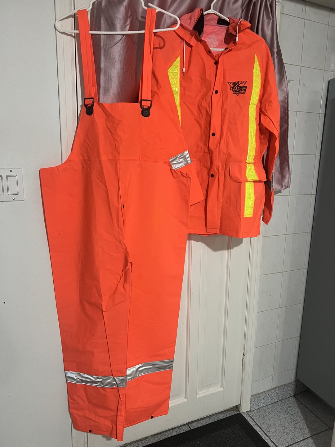 Storm Fighter Orange Rain Gear Set