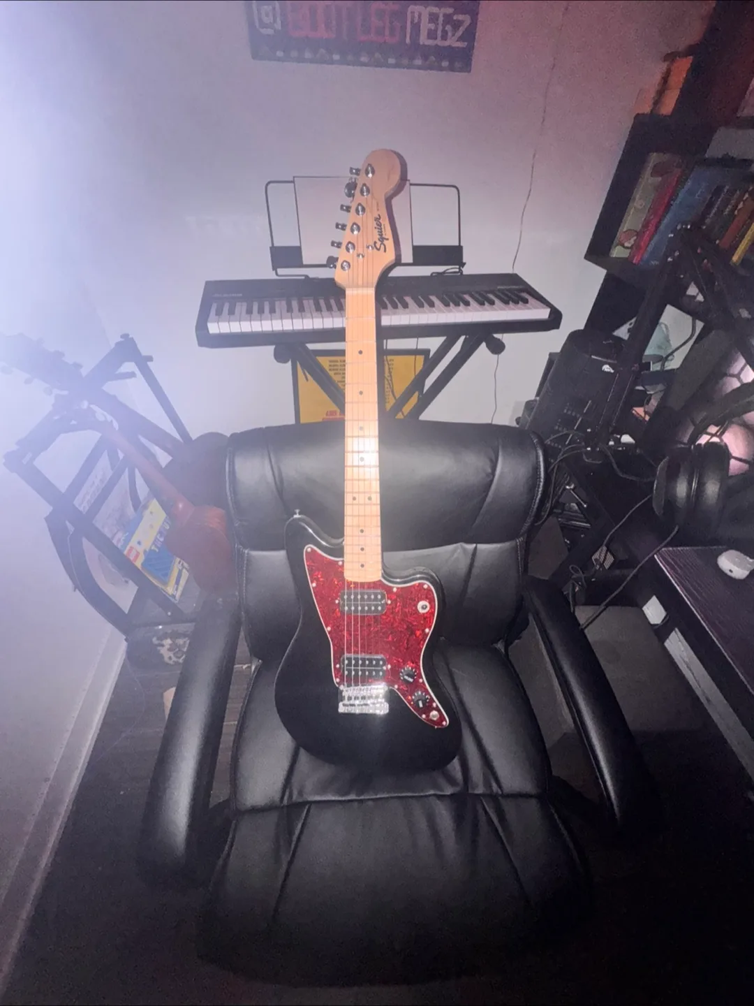 Squier Classic Vibe '70s Jaguar - Black thumbnail