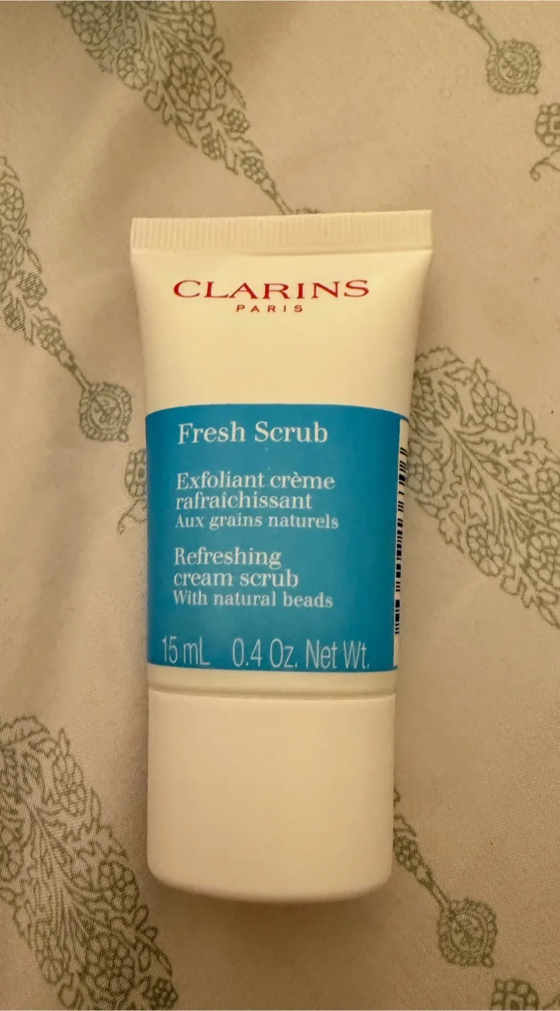 Clarins Hydra-Essentiel Skincare Set image indicator(5)