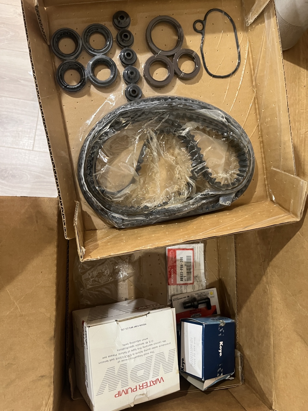 Honda/Acura Engine Timing Belt Kit TBK4002