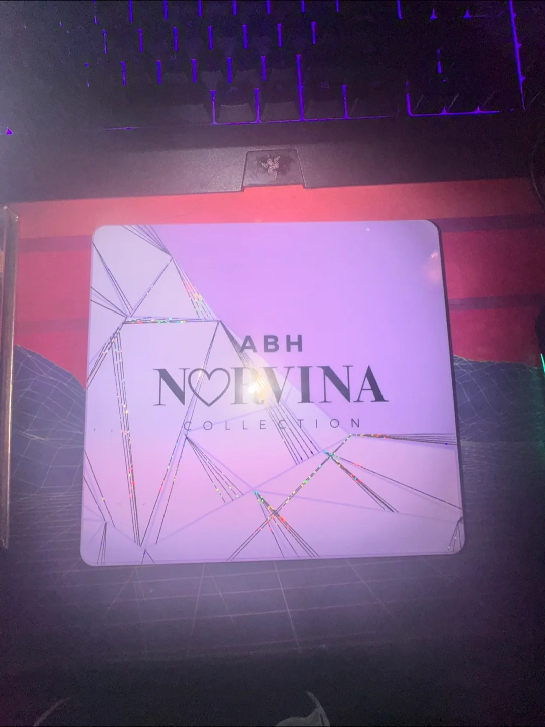 Anastasia Beverly Hills Norvina Eyeshadow Palette image indicator(2)