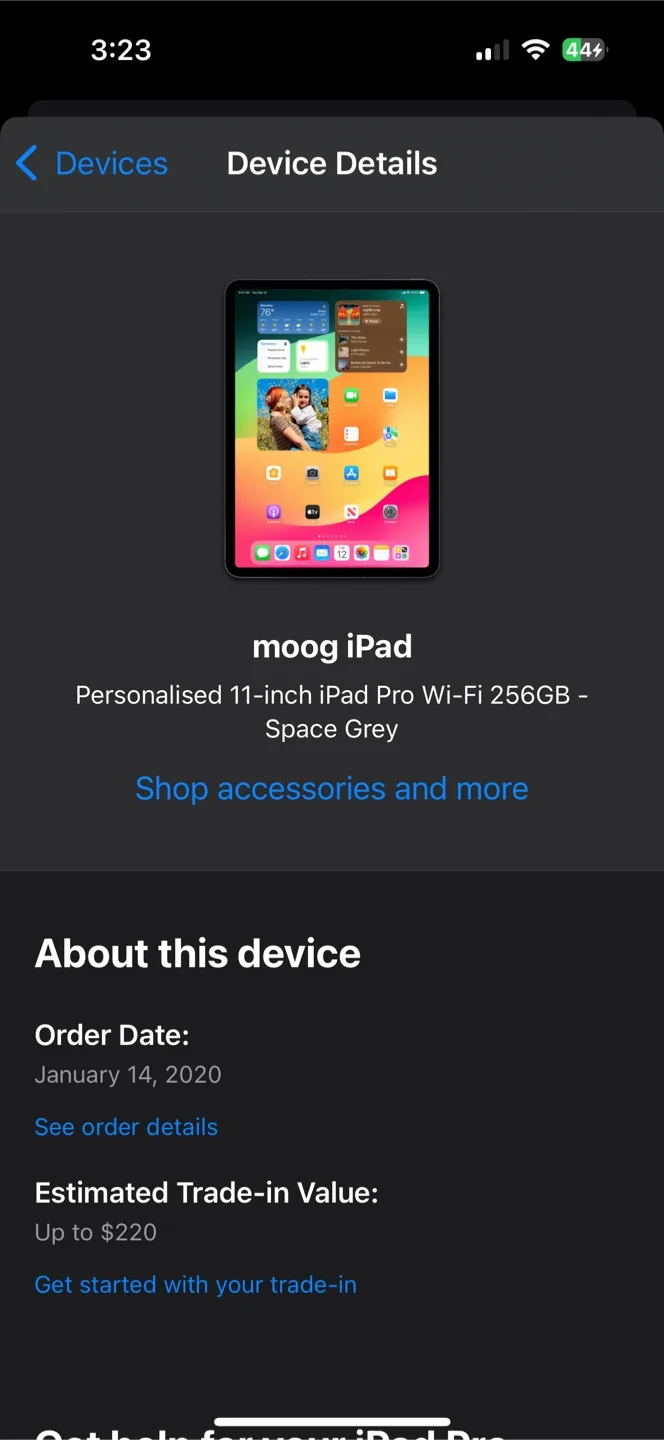 iPad Pro 11-inch 256GB Space Grey with Magic Keyboard image indicator(3)