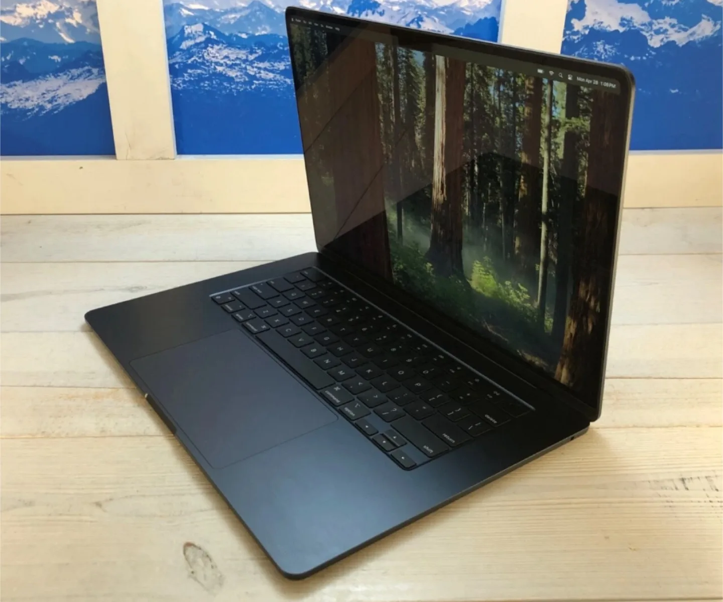 M3 MacBook Air 2024 15.3” Midnight image indicator(3)