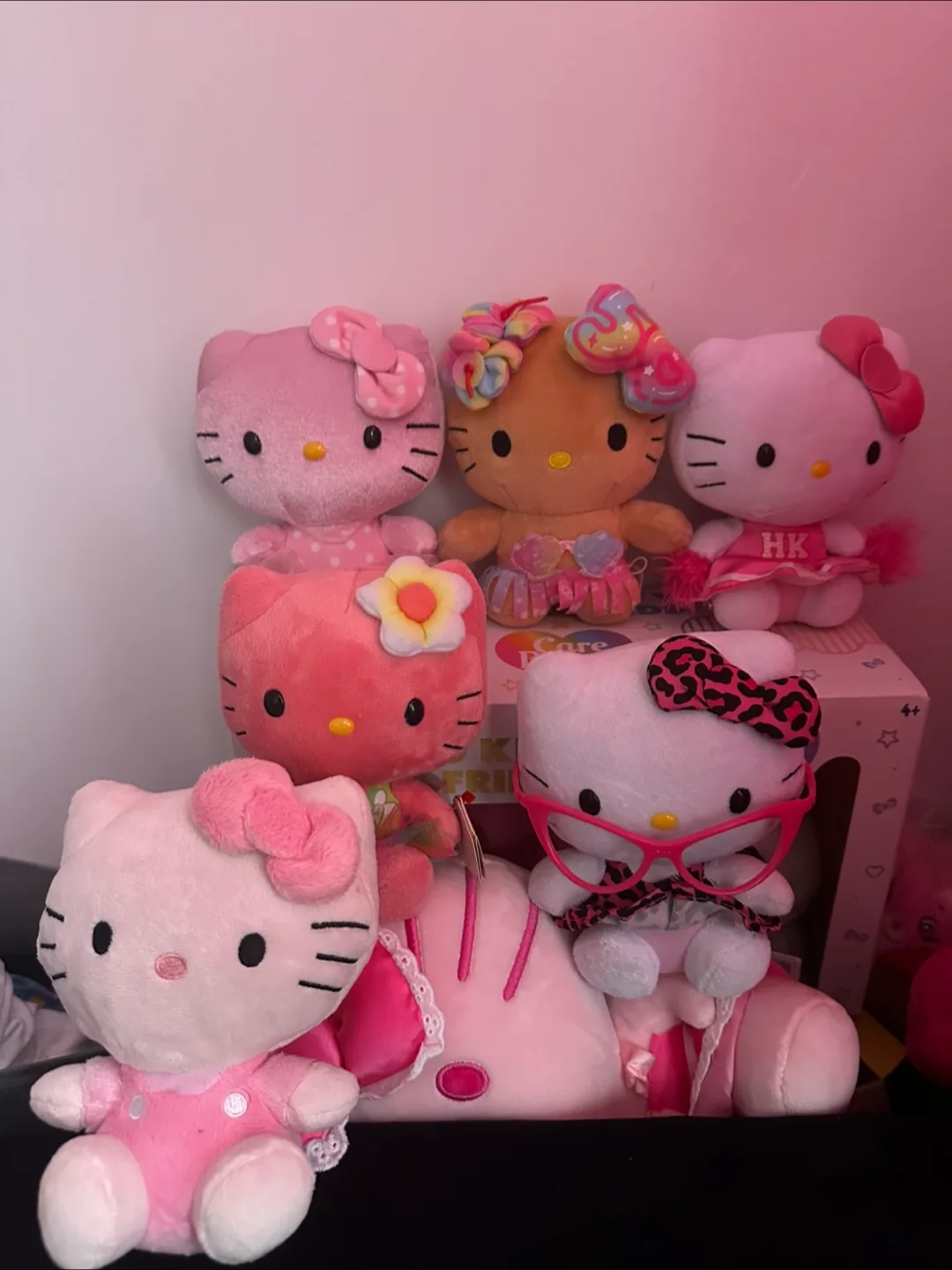 Hello Kitty TY beanies (Read description) thumbnail