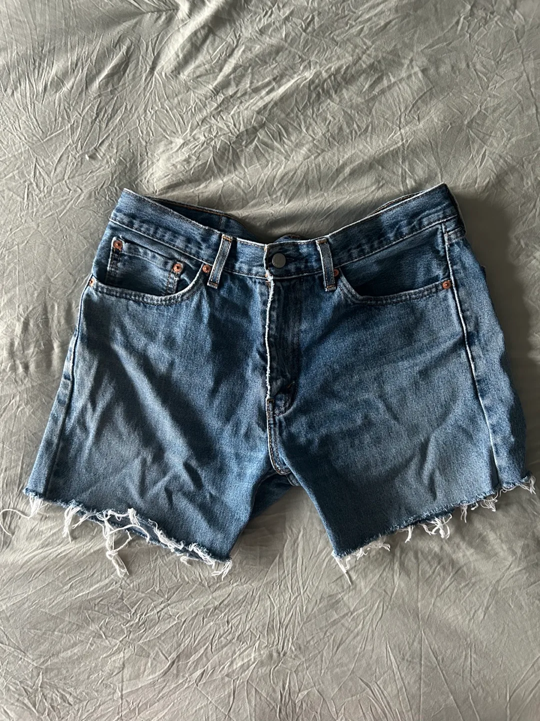 Levi's Denim Shorts - W33 image indicator(2)