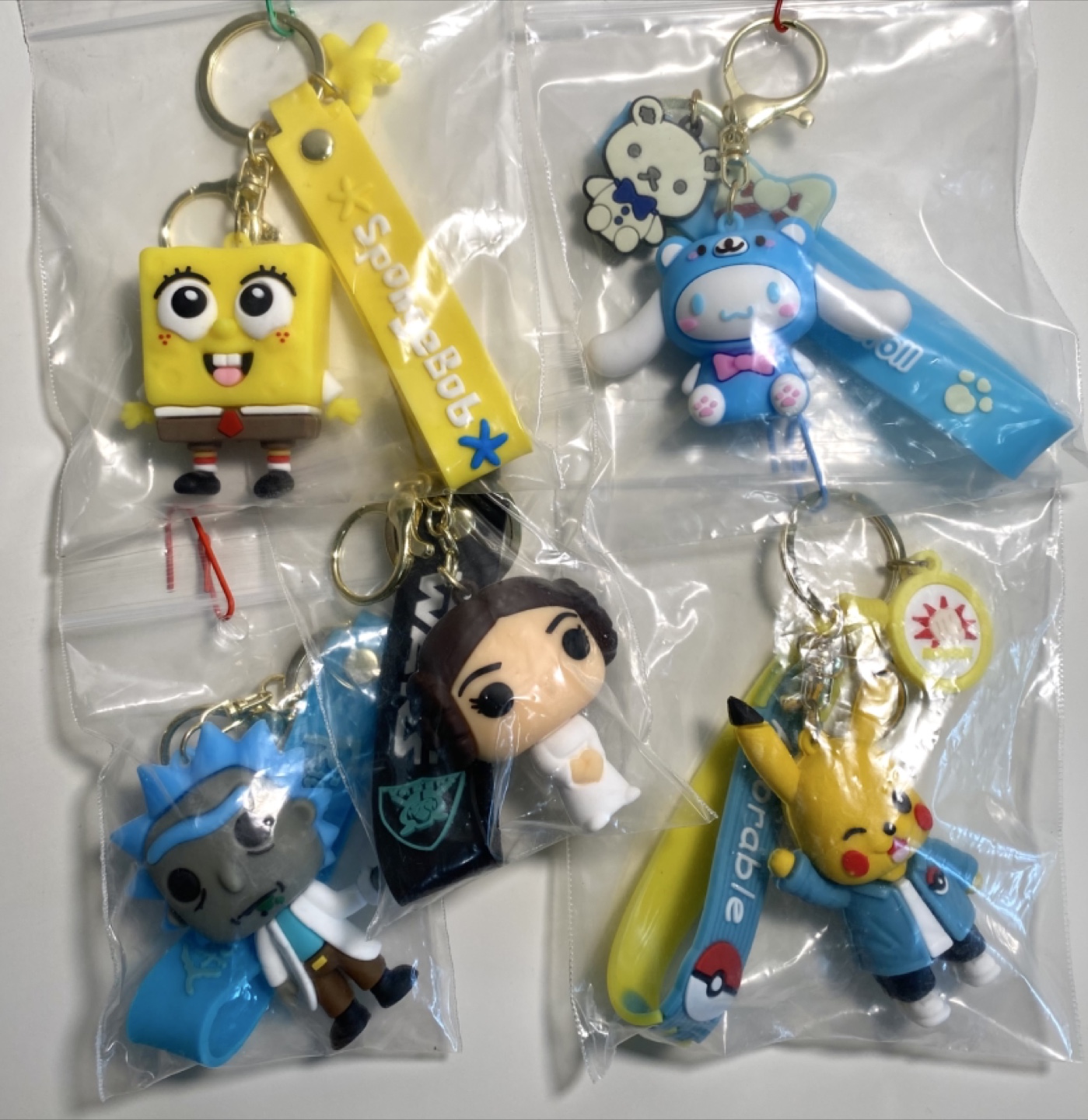 Silicone keychain movie or game themed bag ornament - photo 3