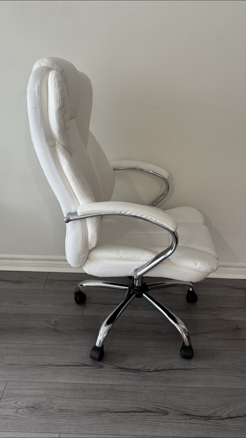 White Ergonomic Leather Executive Office Chair - photo 5