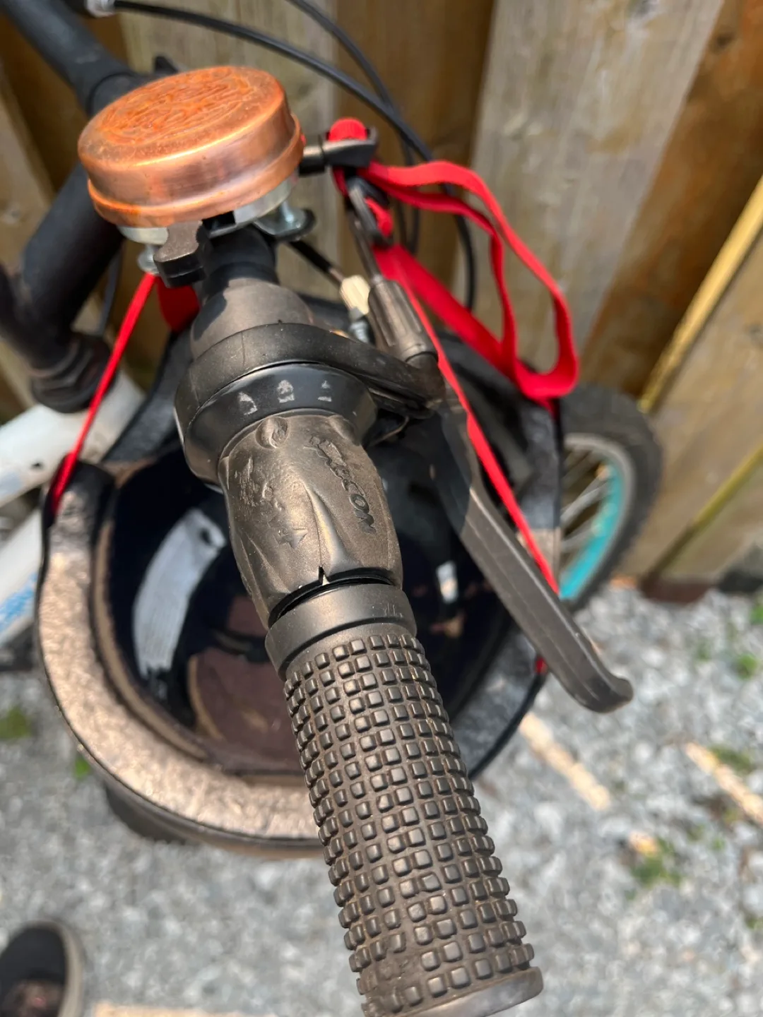 🧡Ozark Trail Evolution Mountain Bike image indicator(2)