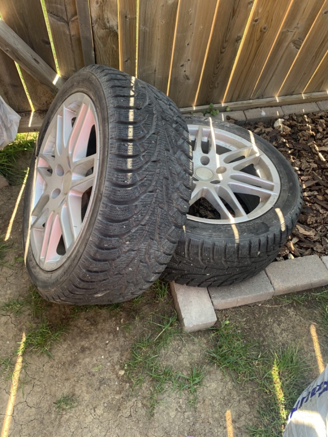 235/45R17 Winter Tires on Rims - photo 5