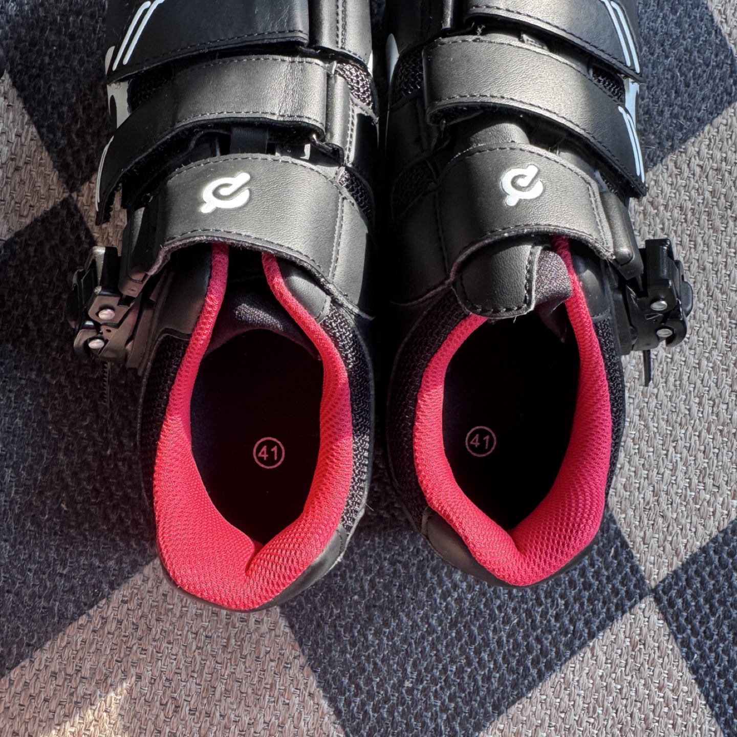 Peloton Cycling Shoes + dumbbells- Size 41 (US 9.5) - photo 2