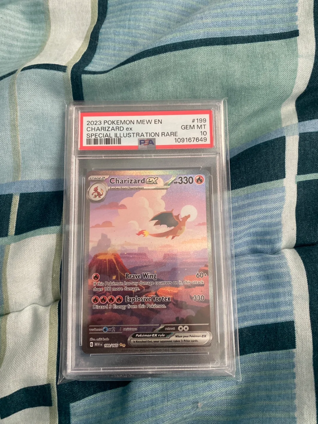 Pokémon Crown Zenith Elite Trainer Box Plus & PSA Graded Cards image indicator(3)