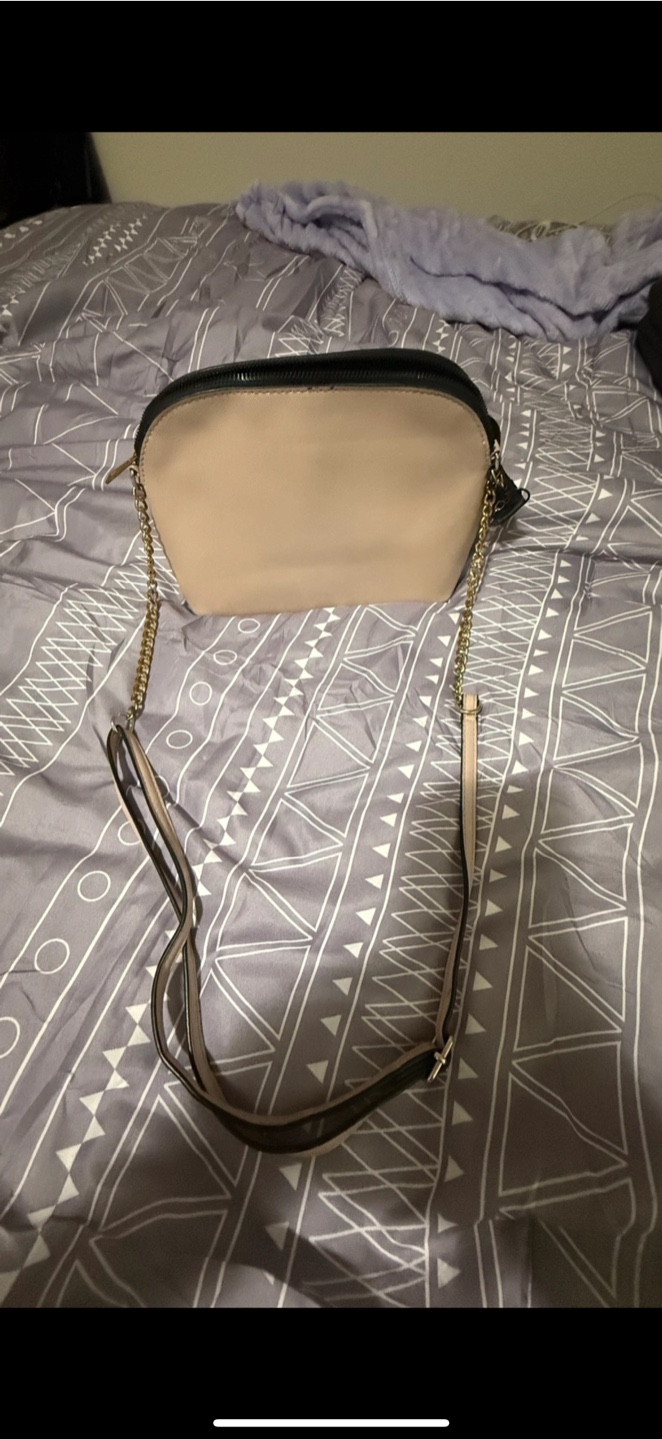 Beige Crossbody Bag with Gold Chain - photo 3