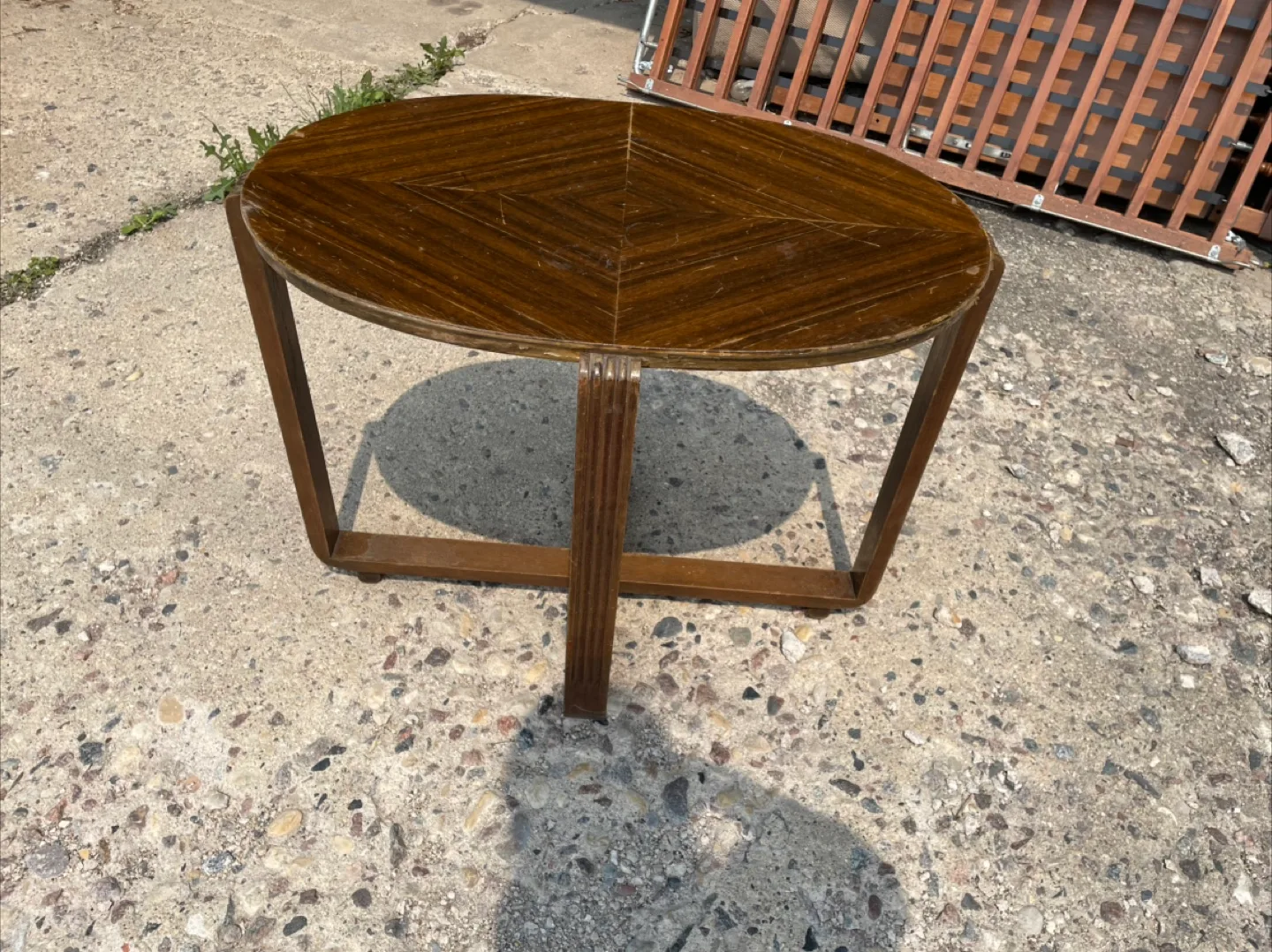 Coffee Table in beautiful condition! thumbnail