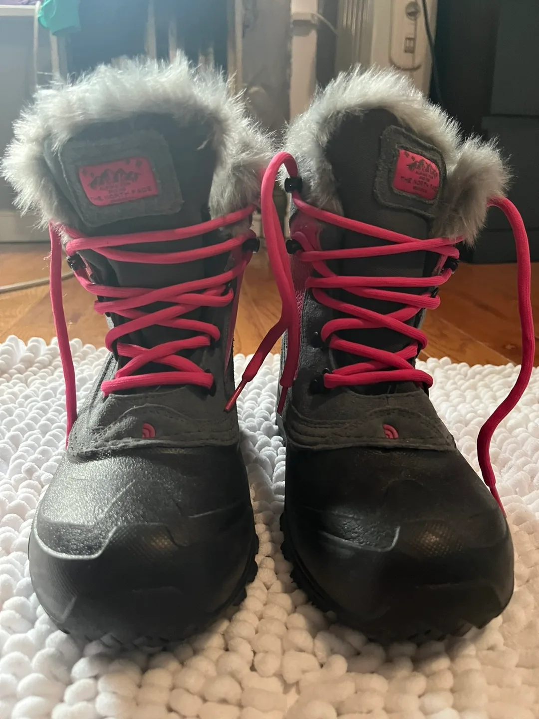 The North Face Gray & Pink Snow Boots thumbnail