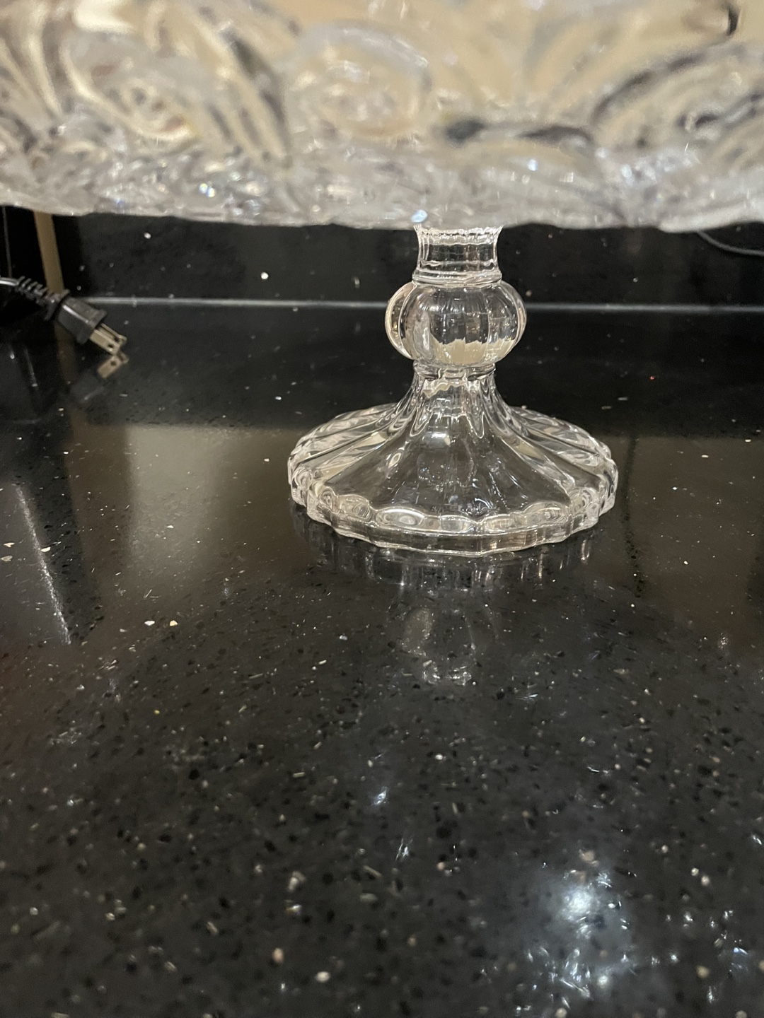 Glass Cake Stand with Dome Lid - photo 3