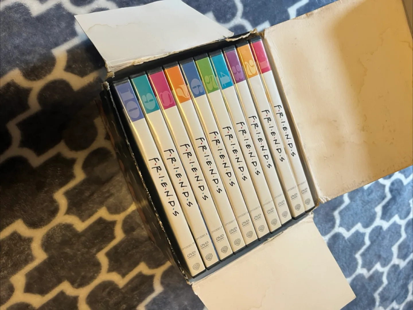 Friends Complete Series DVD Box Set (Brazilian Portuguese) thumbnail