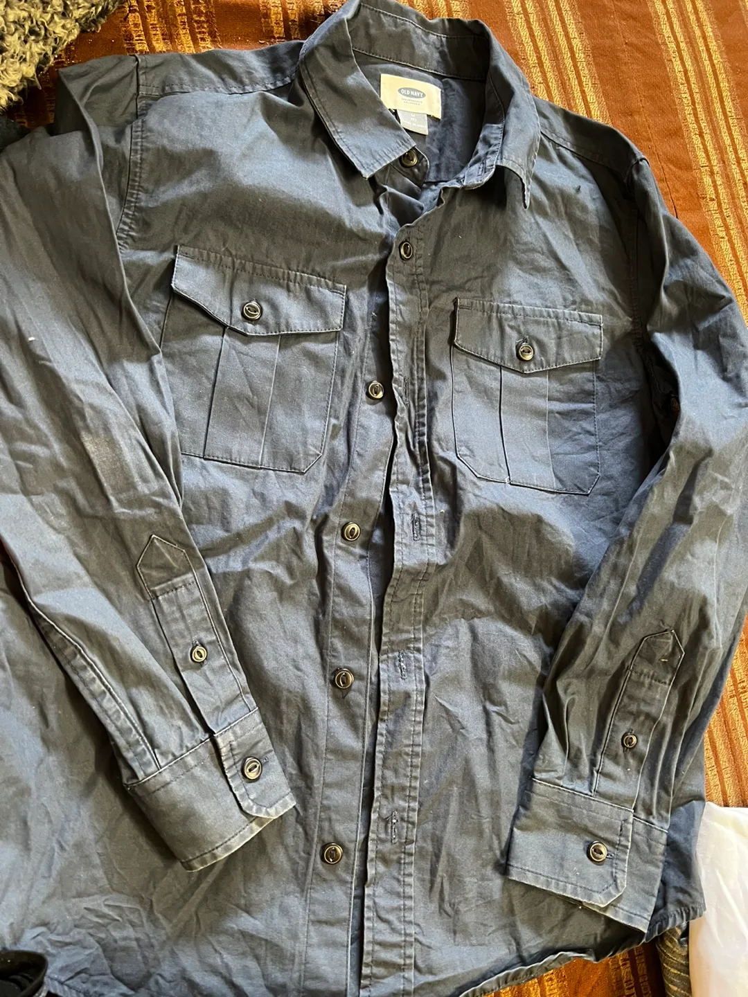 Old Navy Blue Button-Up Shirt - Size M image indicator(2)