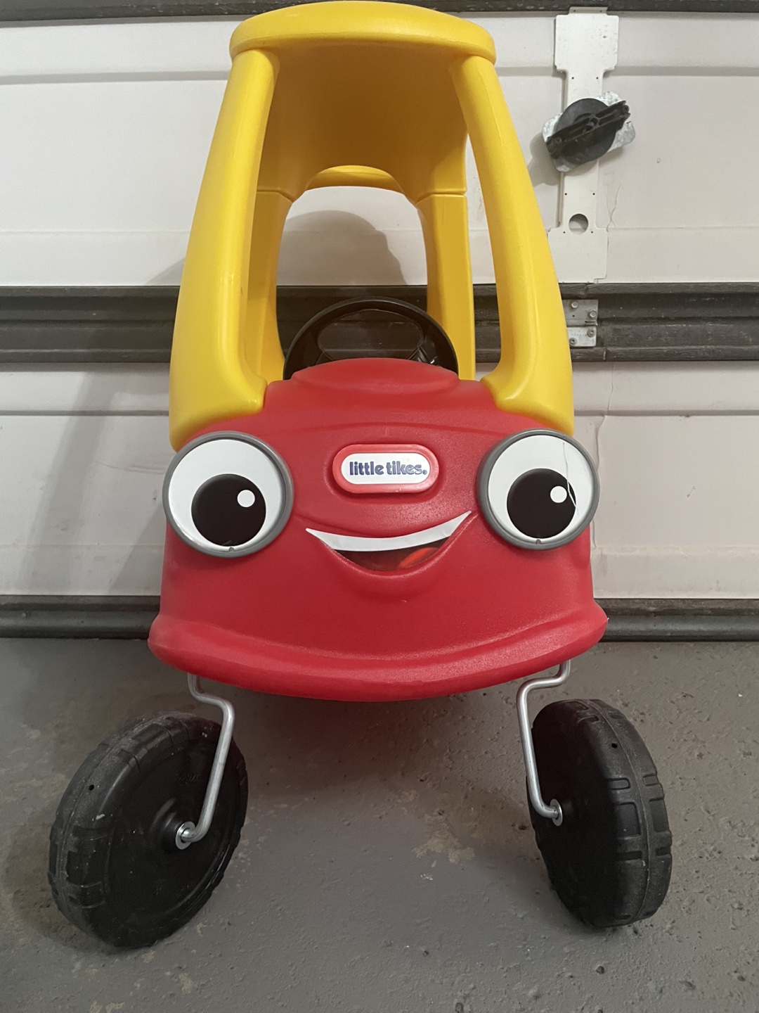 🚗 Little Tikes Cozy Coupe Kids Car