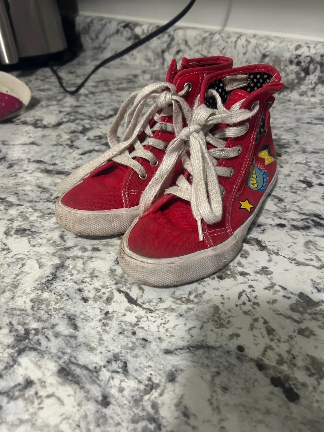Disney Minnie Mouse Red High-Top Sneakers thumbnail