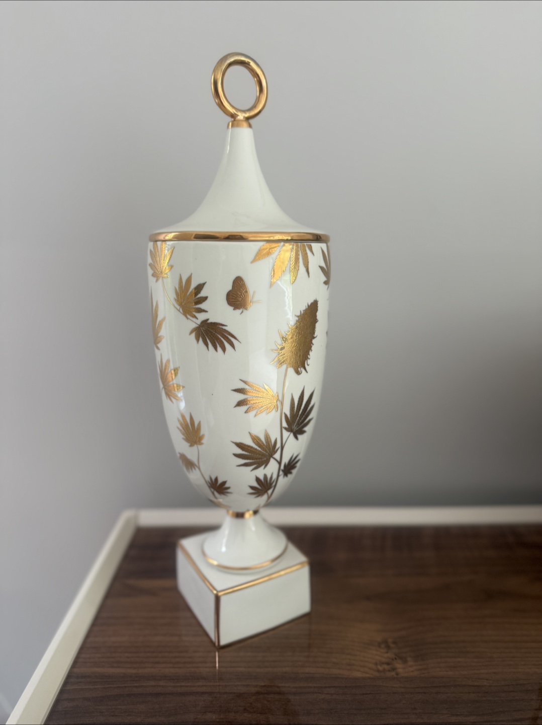 Jonathan Adler Ganja Urn Vase - photo 4
