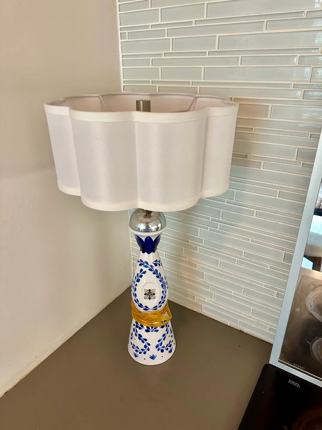 CLASE AZUL TEQUILA TABLE LAMP MODERN CERAMIC LIGHT thumbnail