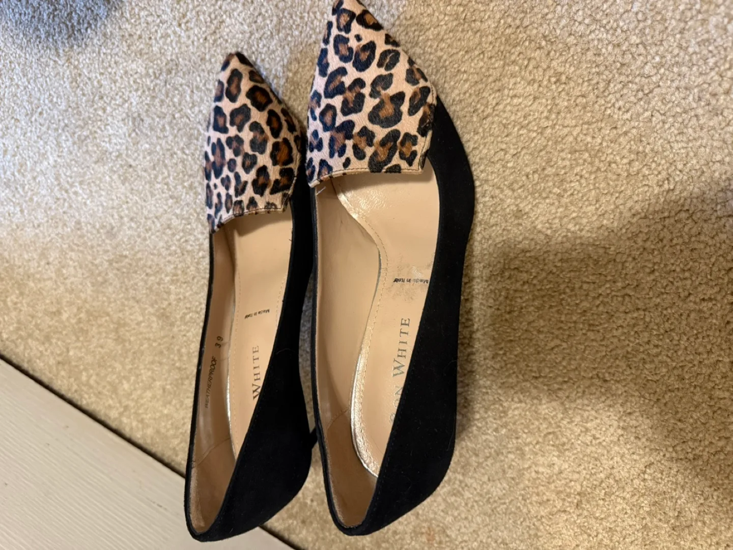 Ron white heels image indicator(2)