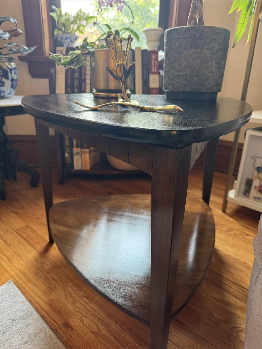 Refinished Mersman 45-5 Guitar Pick Table - photo 4
