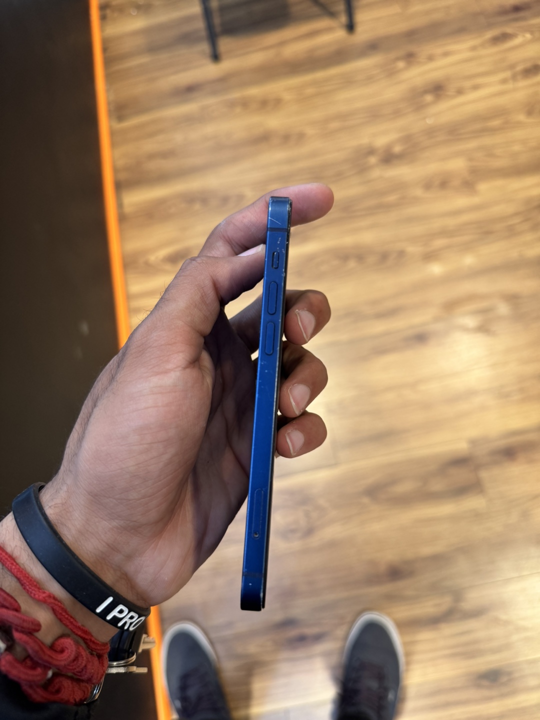 iPhone 12 negotiable - photo 4