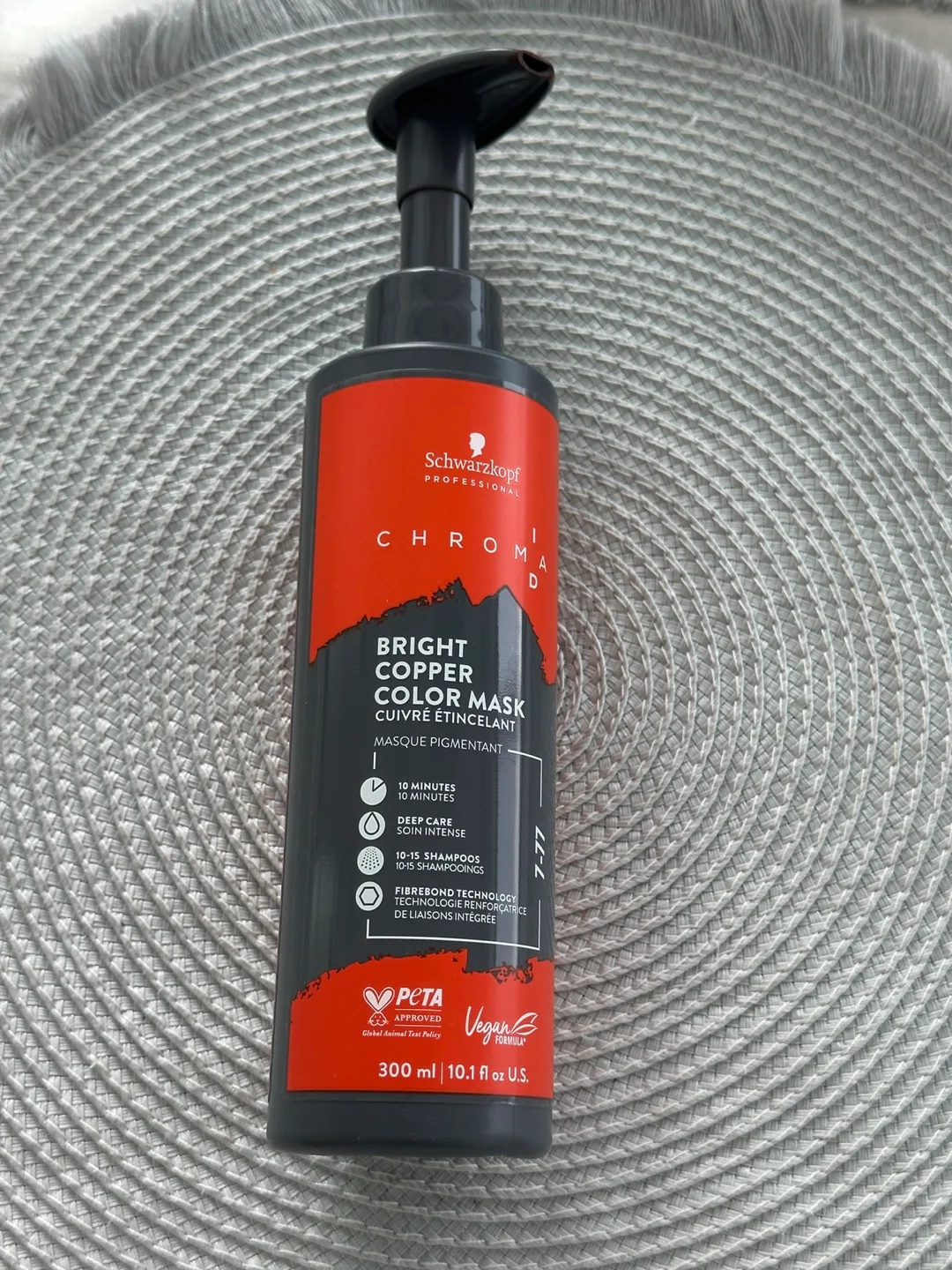 Schwarzkopf Chroma ID Bright Copper Color Mask thumbnail