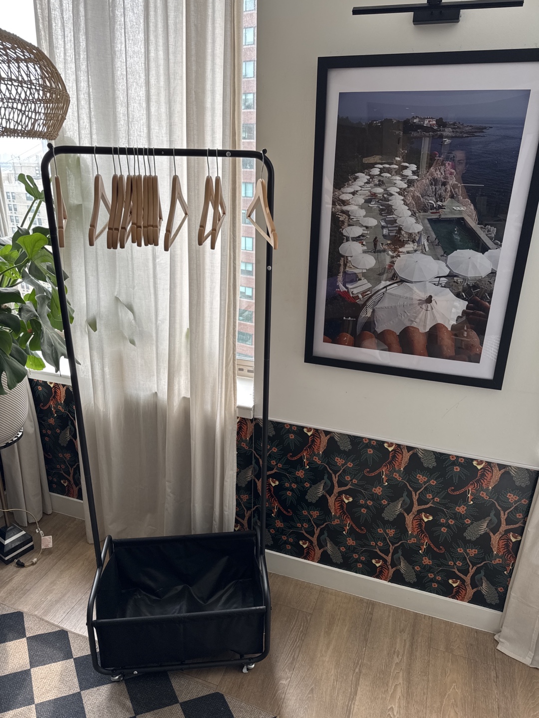 Rolling Clothes Rack with Storage Basket + 20 wooden hangers