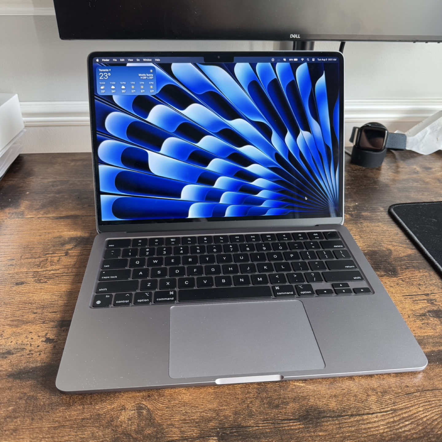 MacBook Air M2 – 13” | 8GB RAM | 256GB SSD | MINT CONDITION