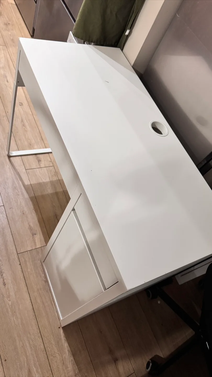 IKEA desk - white thumbnail