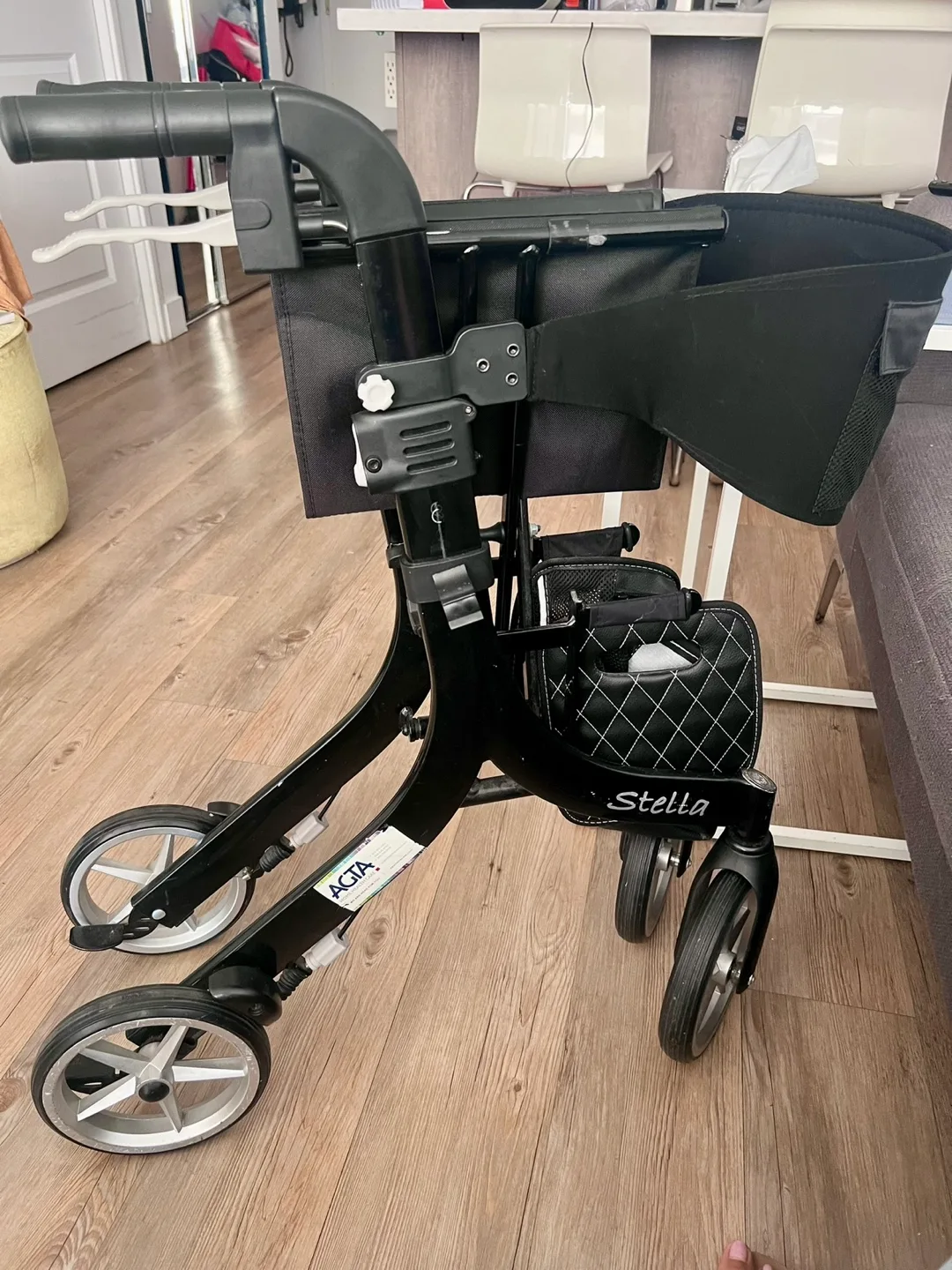 Chair rollator image indicator(3)