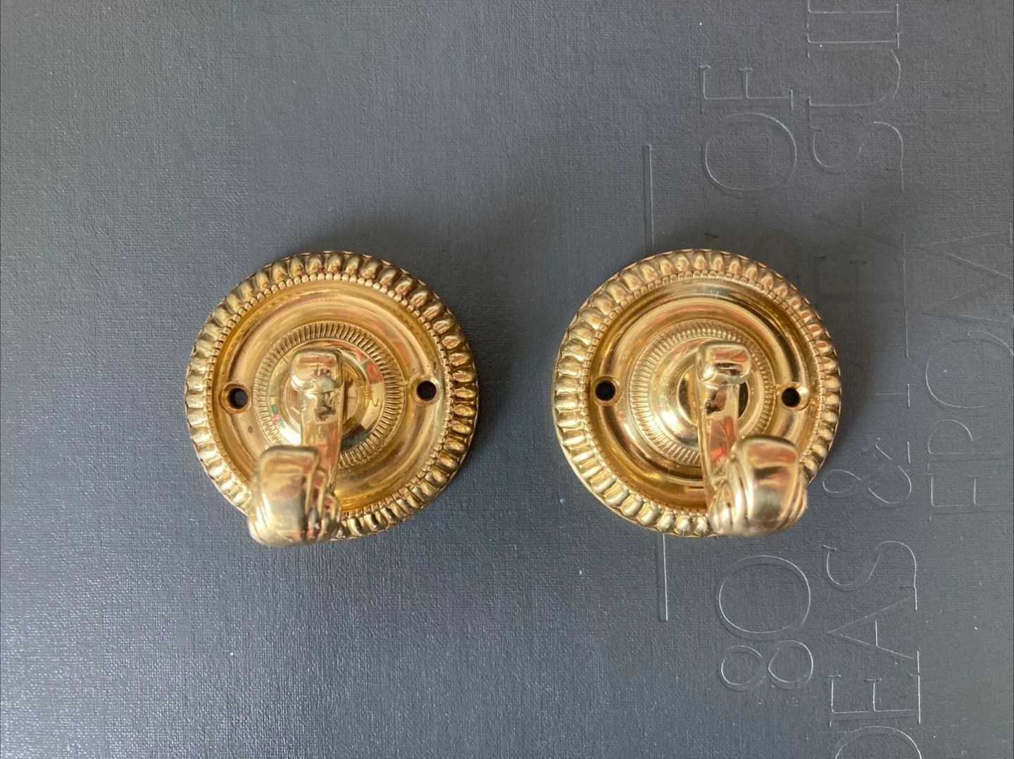 Set of 2 Brass Wall Hooks image indicator(2)