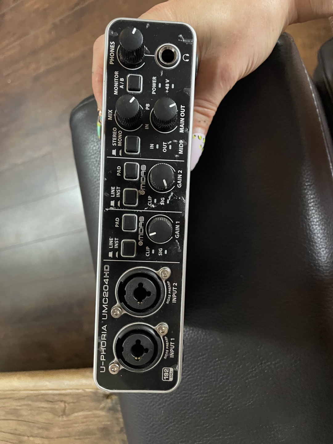 Behringer U-PHORIA UMC204HD Audio Interface - photo 3