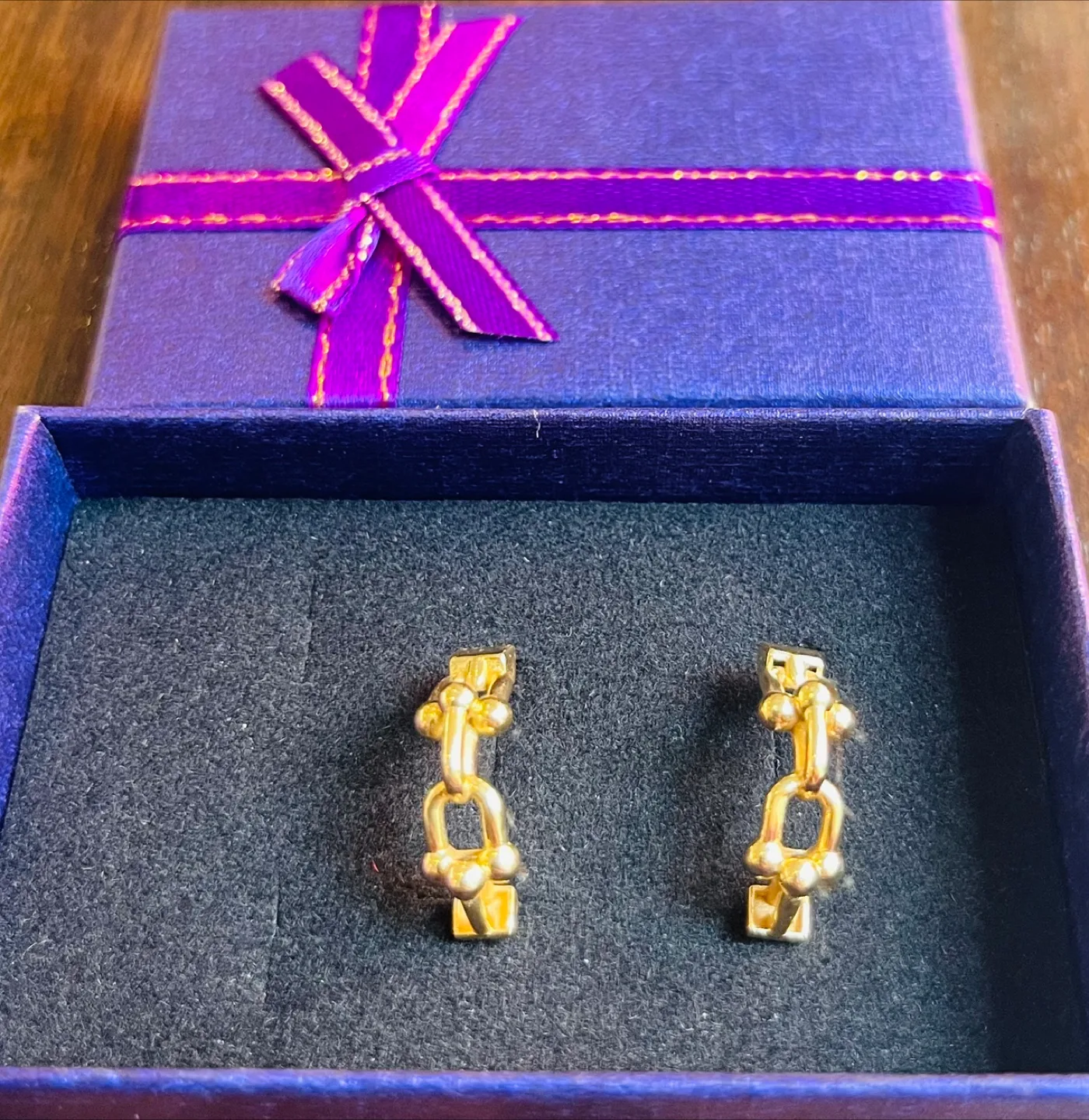 18K Real gold Hardware Earrings thumbnail