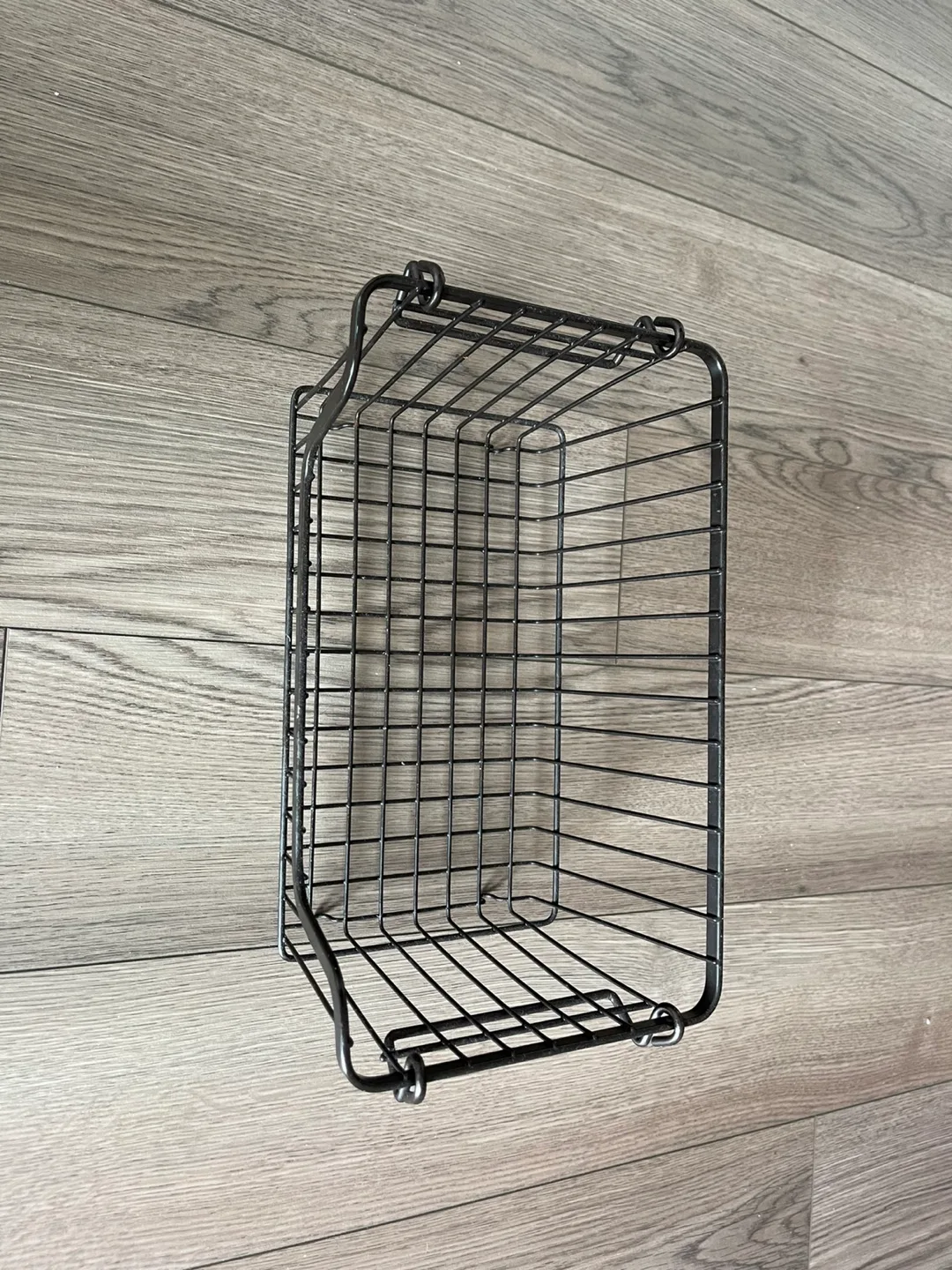 Black Wire Storage Basket image indicator(3)