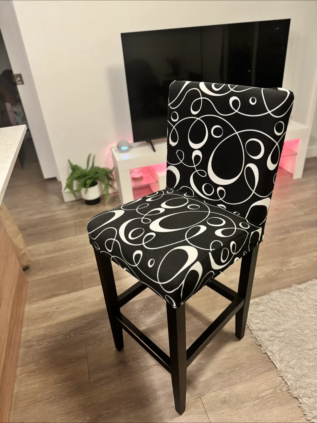 Bar Stools (Set of 2) with Covers thumbnail