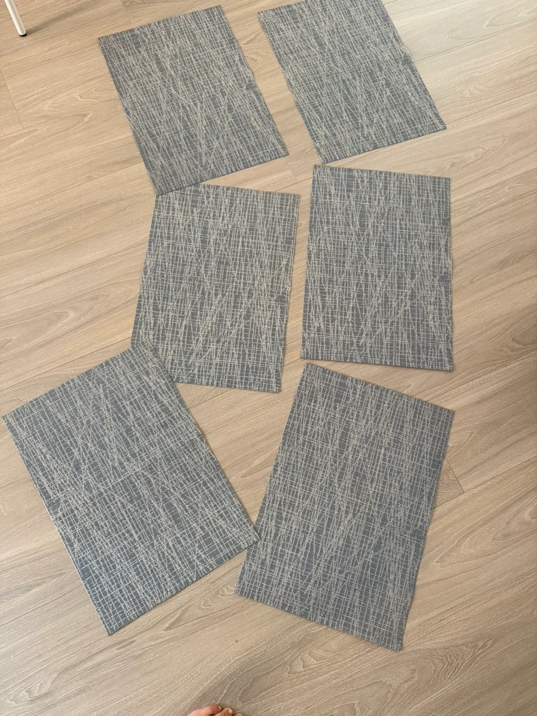 Set of 6 Grey Placemats thumbnail