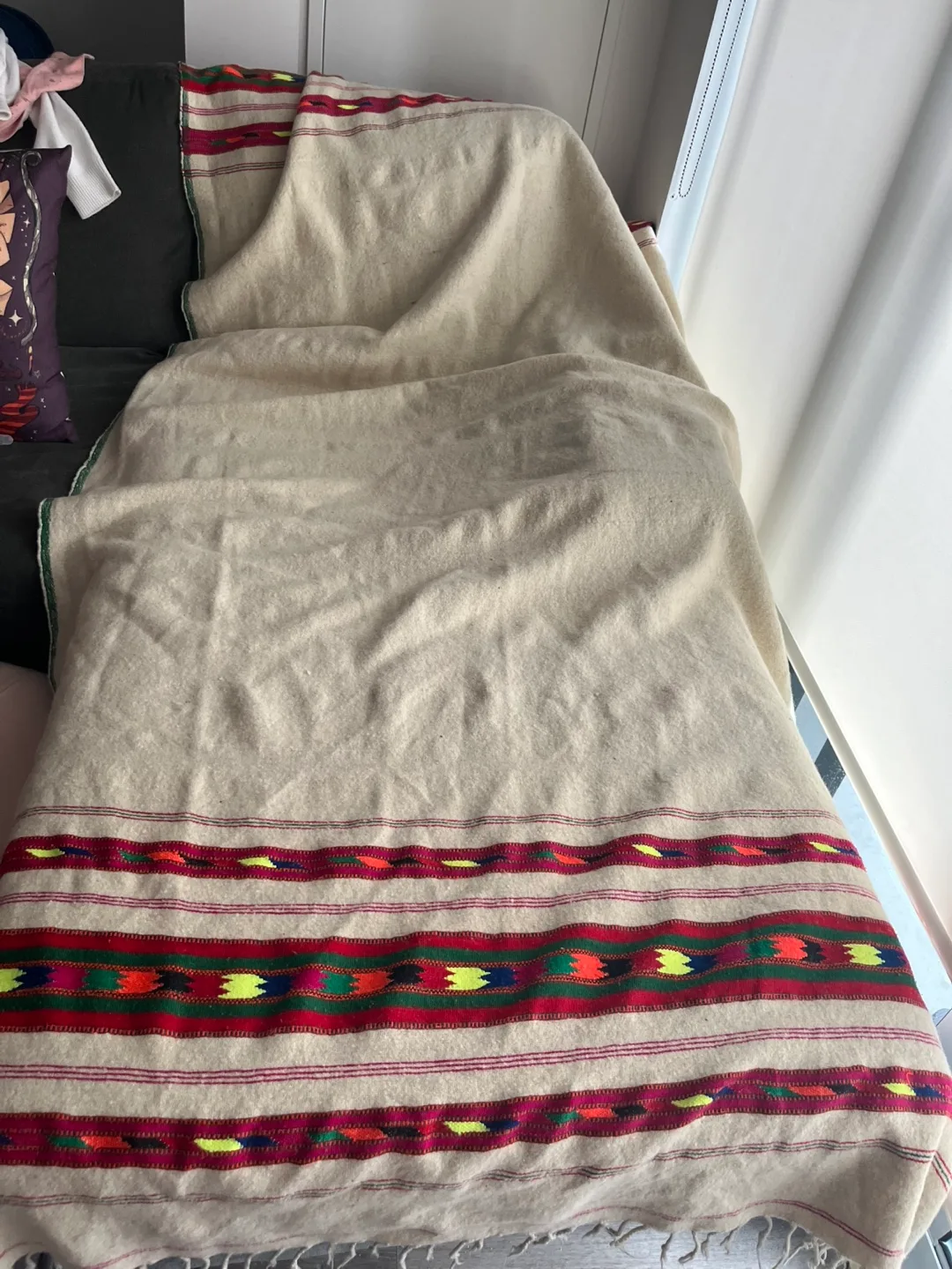 Pure Premium Wool Blanket/Large Shawl image indicator(4)