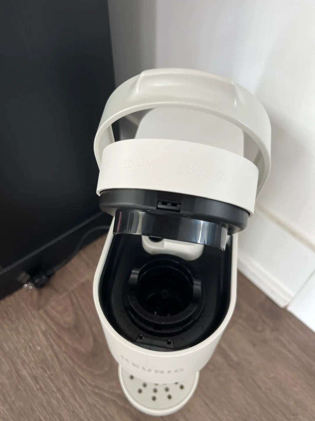 Keurig K-Mini Coffee Maker - White image indicator(3)