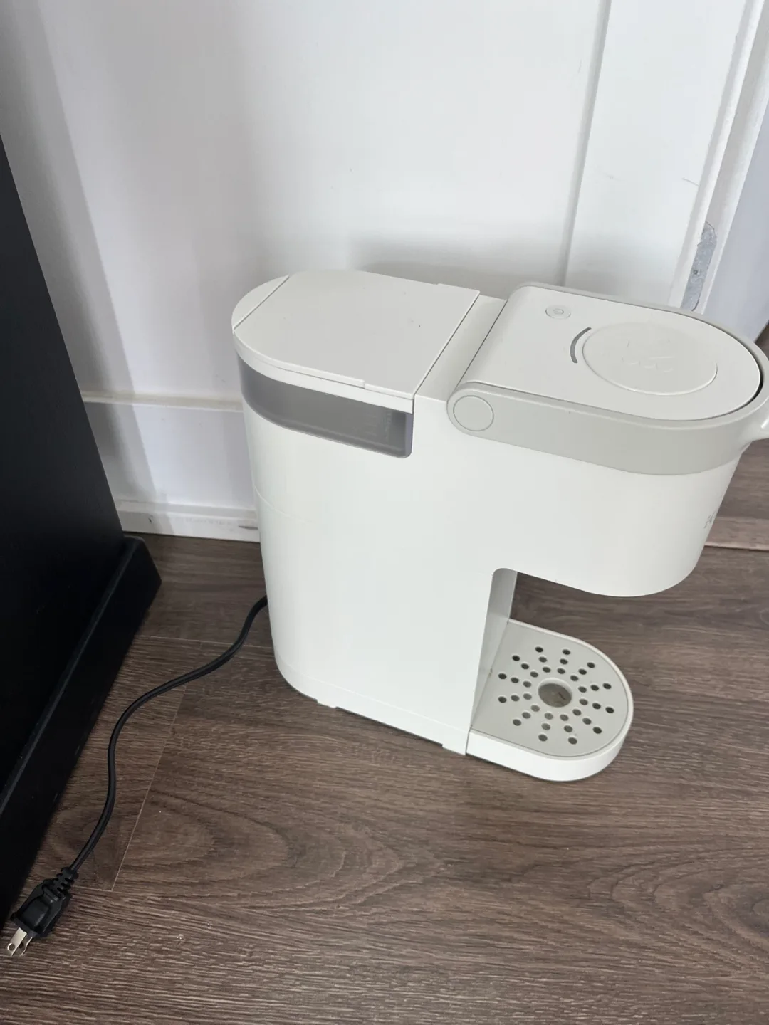 Keurig K-Mini Coffee Maker - White image indicator(4)