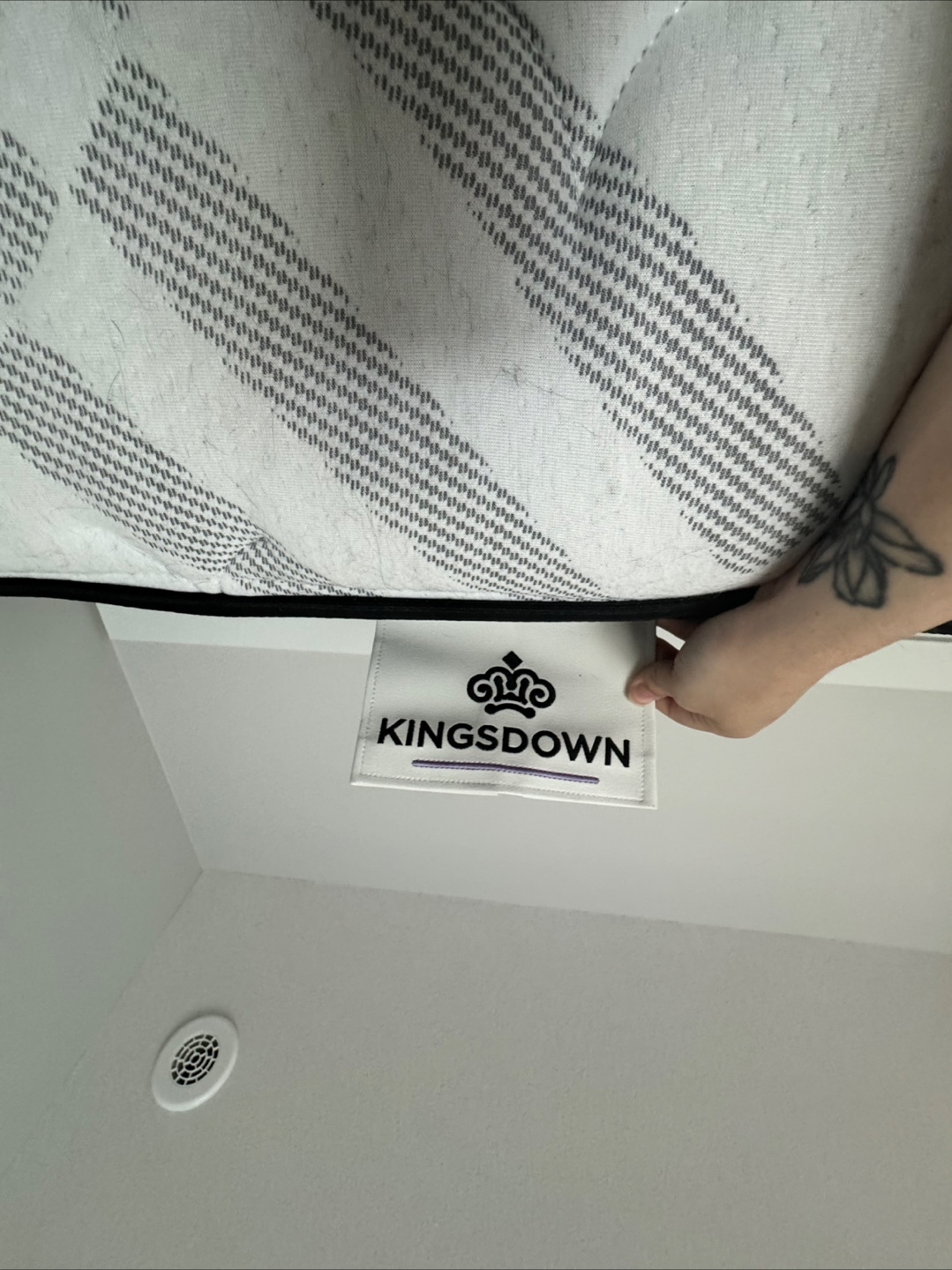 Double /Full Kingsdown Natasha Plush Mattress - photo 3