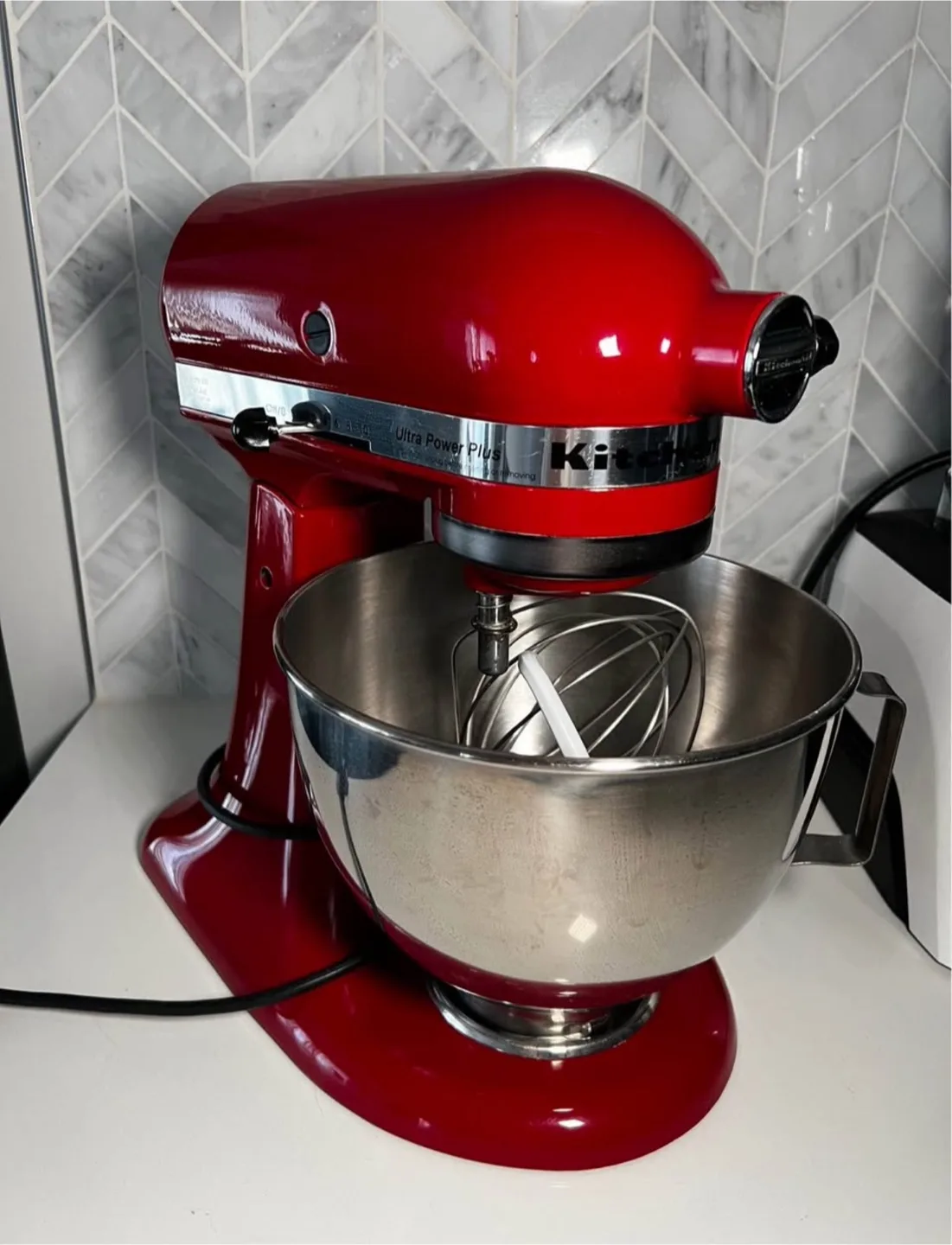 KitchenAid Ultra Power Plus Stand Mixer thumbnail