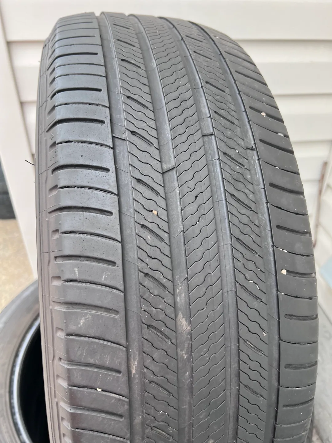 Michelin235 55 20- Set of 4 image indicator(2)