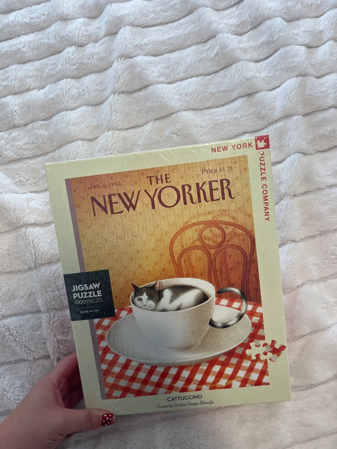 New York Puzzle Co. - The New Yorker: Cattuccino - 1000 pc thumbnail