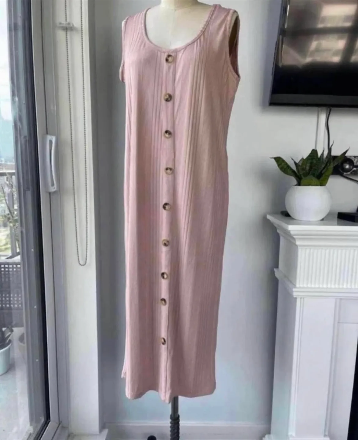 Magazine Dress size medium thumbnail