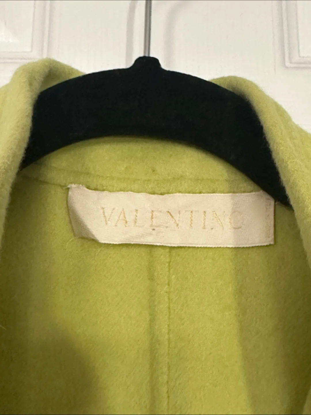 AUTH Vintage Valentino Green Cashmere Wool Jacket Made in Italy image indicator(5)