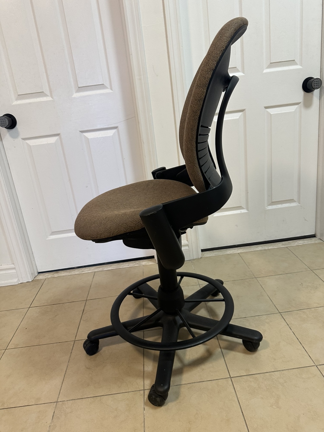 Steelcase Drafting Chair - Brown - photo 3