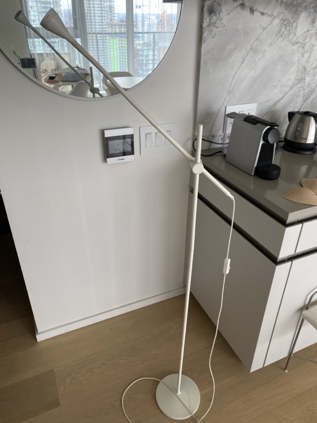IKEA White Floor Lamp - photo 2